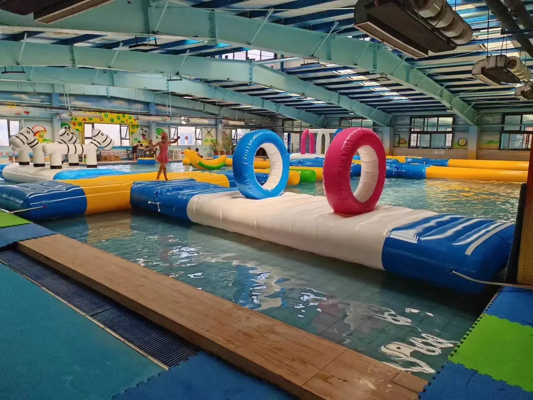 Indoor Outdoor Inflatable Wate - Sports Equipment For Sale 评论和价格