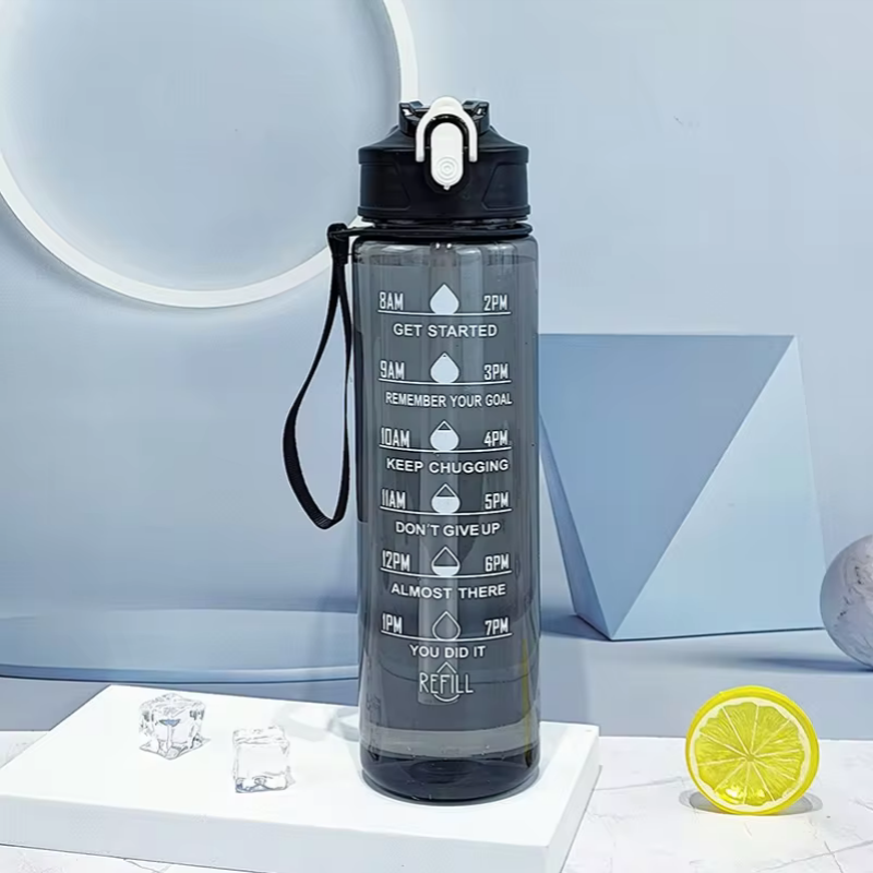 900ml Sports Bottle With Time  - Sports Equipment Types 评论和价格